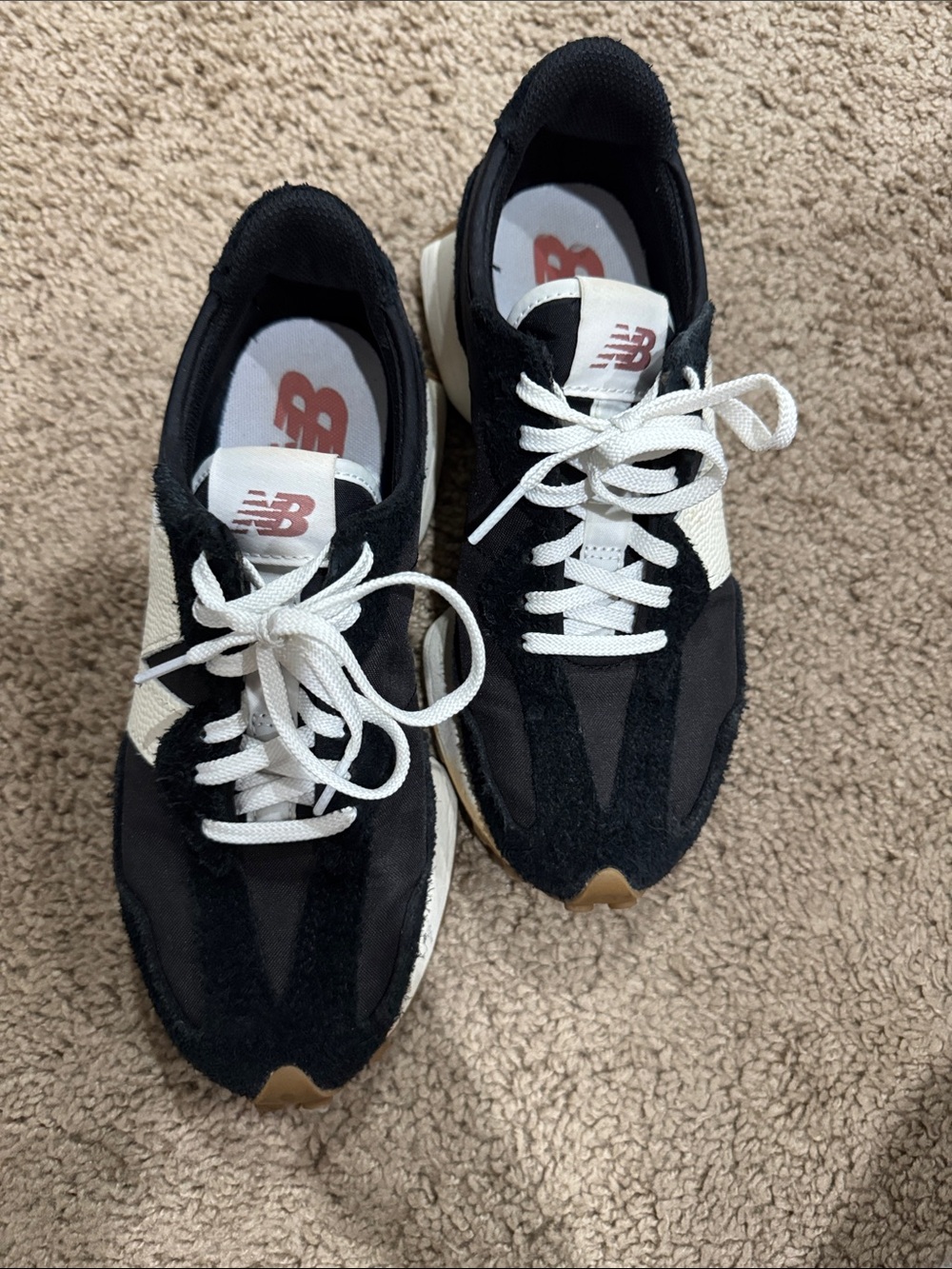 New Balance women’s Black, White & Brown Retro Runner Sneakers